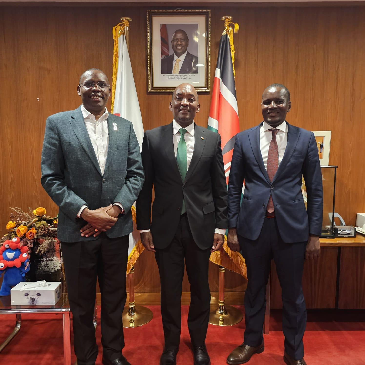 optiven ceo with kenyan ambassador to japan as well as KIJA chair
